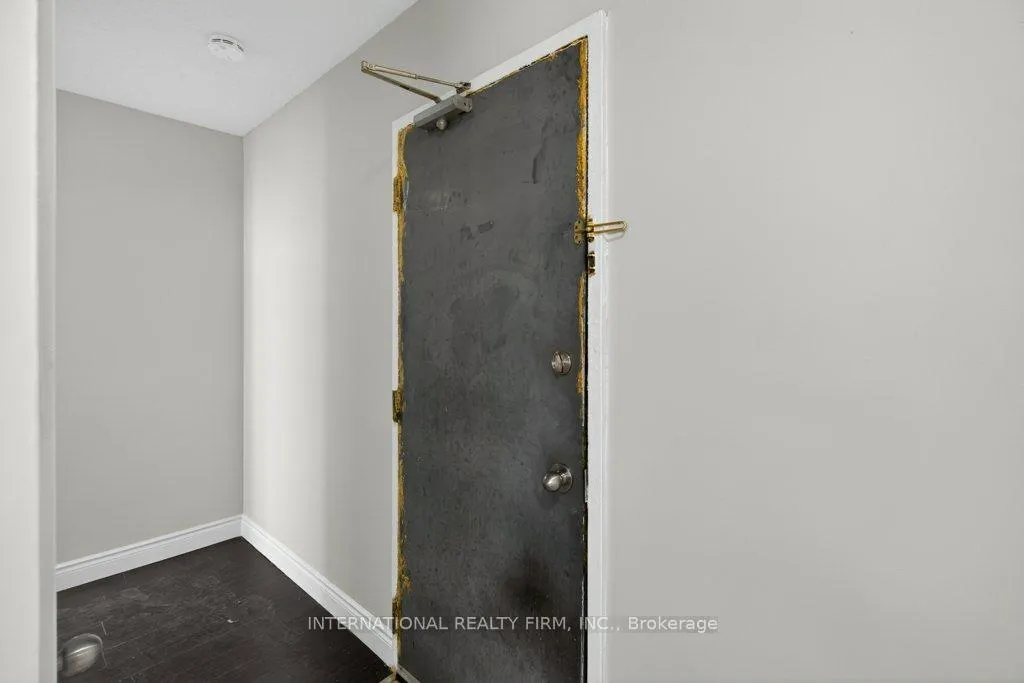Photo 7 of Unit 303, 295 Melvin Avenue, Hamilton, McQuesten — HOMEH
