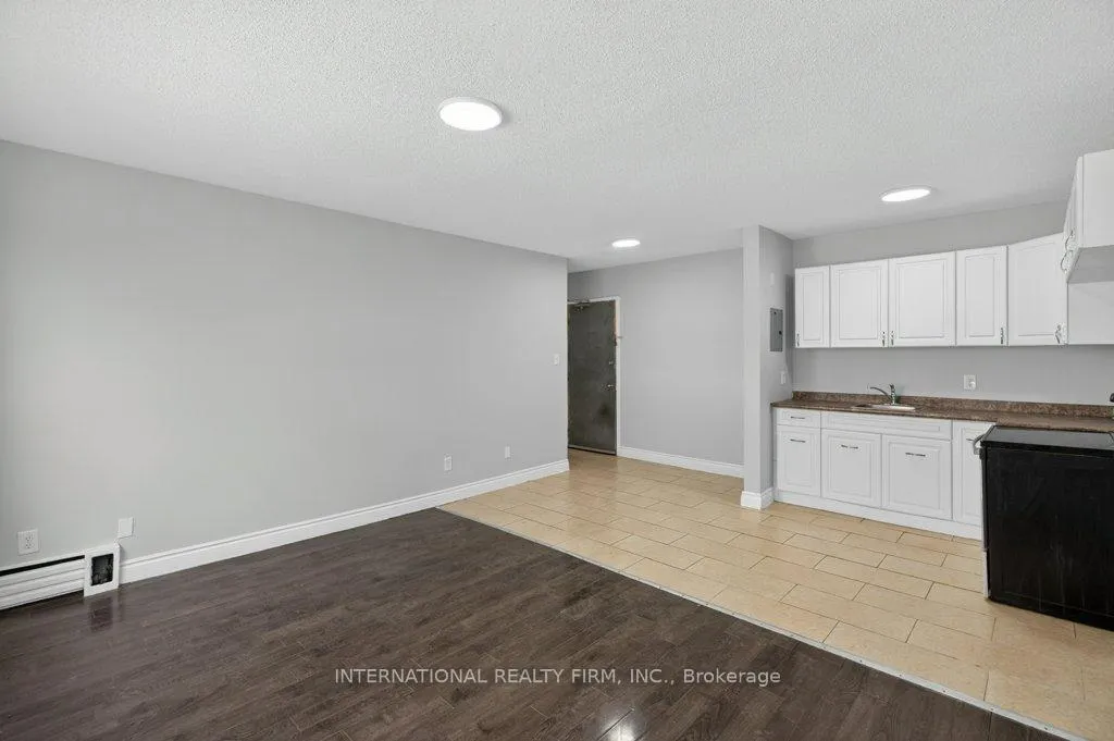 Photo 9 of Unit 303, 295 Melvin Avenue, Hamilton, McQuesten — HOMEH