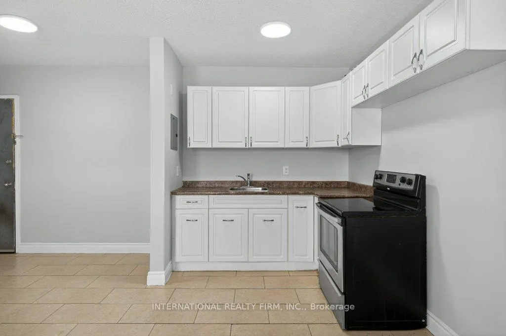 Photo 12 of Unit 303, 295 Melvin Avenue, Hamilton, McQuesten — HOMEH