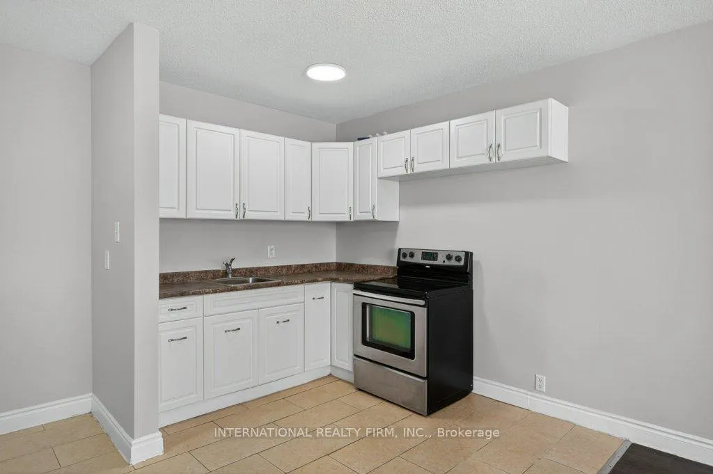 Photo 13 of Unit 303, 295 Melvin Avenue, Hamilton, McQuesten — HOMEH