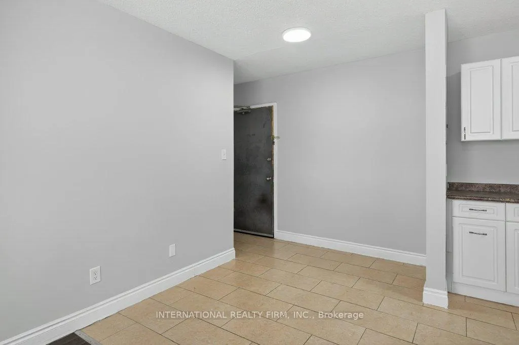 Photo 14 of Unit 303, 295 Melvin Avenue, Hamilton, McQuesten — HOMEH