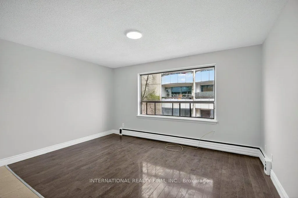 Photo 15 of Unit 303, 295 Melvin Avenue, Hamilton, McQuesten — HOMEH