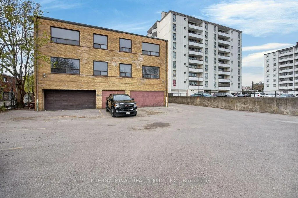 Photo 25 of Unit 303, 295 Melvin Avenue, Hamilton, McQuesten — HOMEH