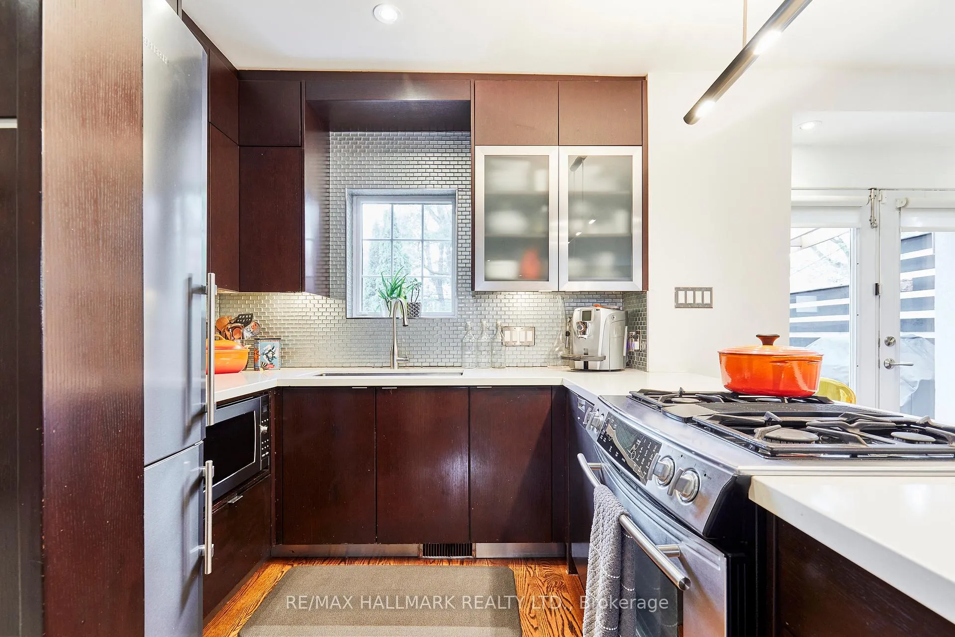 Photo 7 of 280 Manor Road E, Toronto, Mount Pleasant East — HOMEH