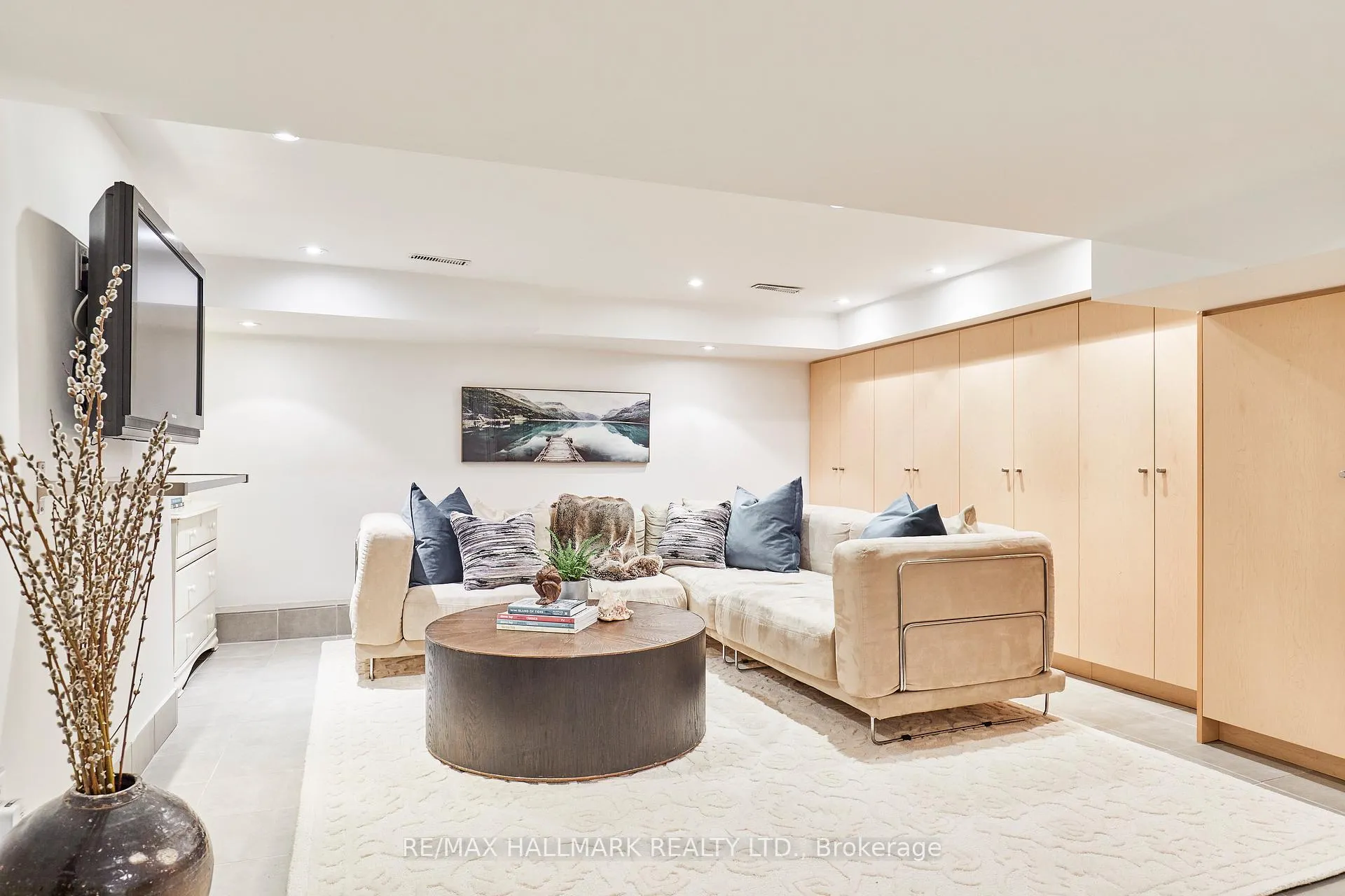 Photo 25 of 280 Manor Road E, Toronto, Mount Pleasant East — HOMEH