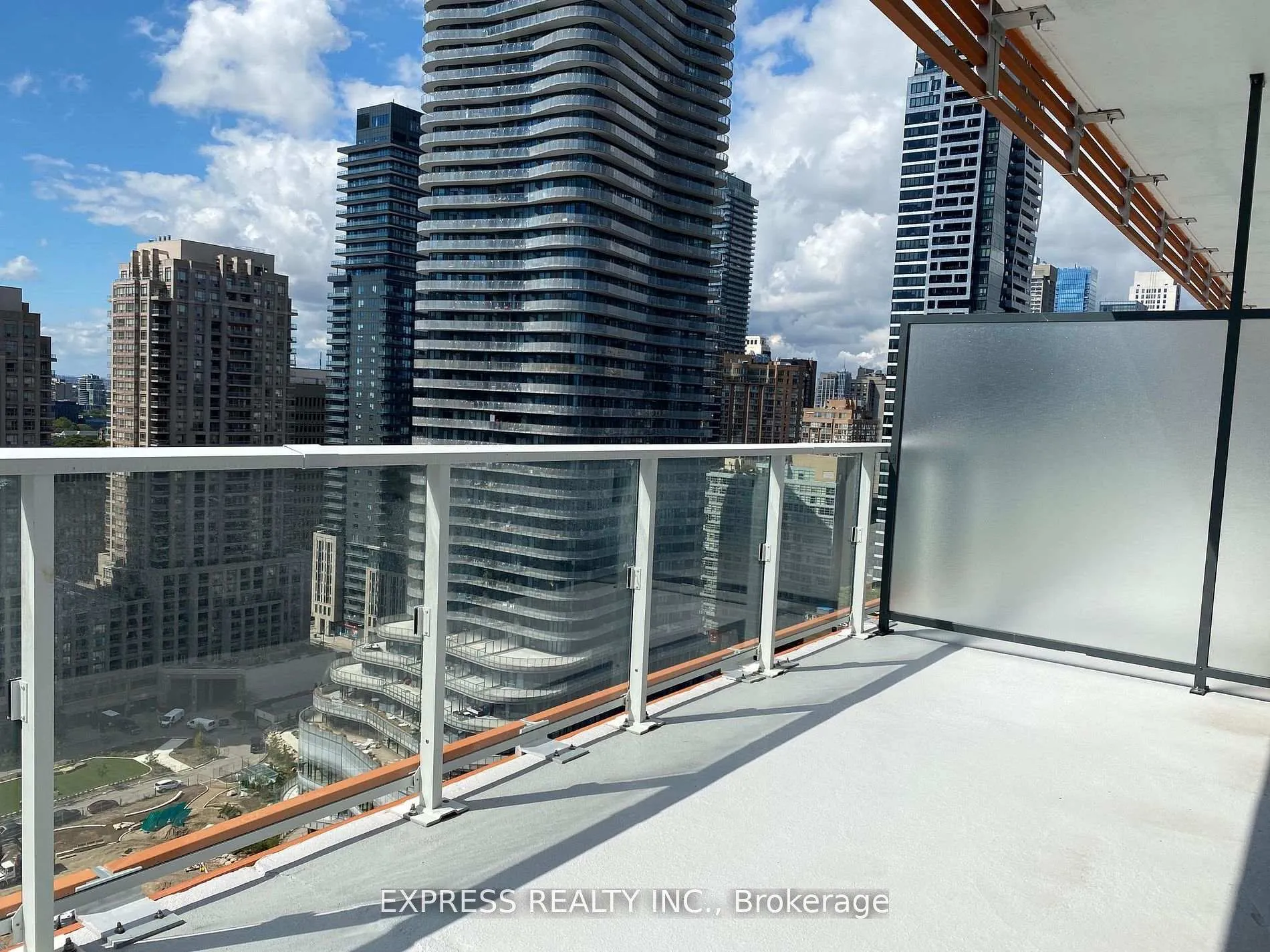 Photo 12 of Unit 2206, 18 Maitland Terrace, Toronto, Church-Yonge Corridor — HOMEH