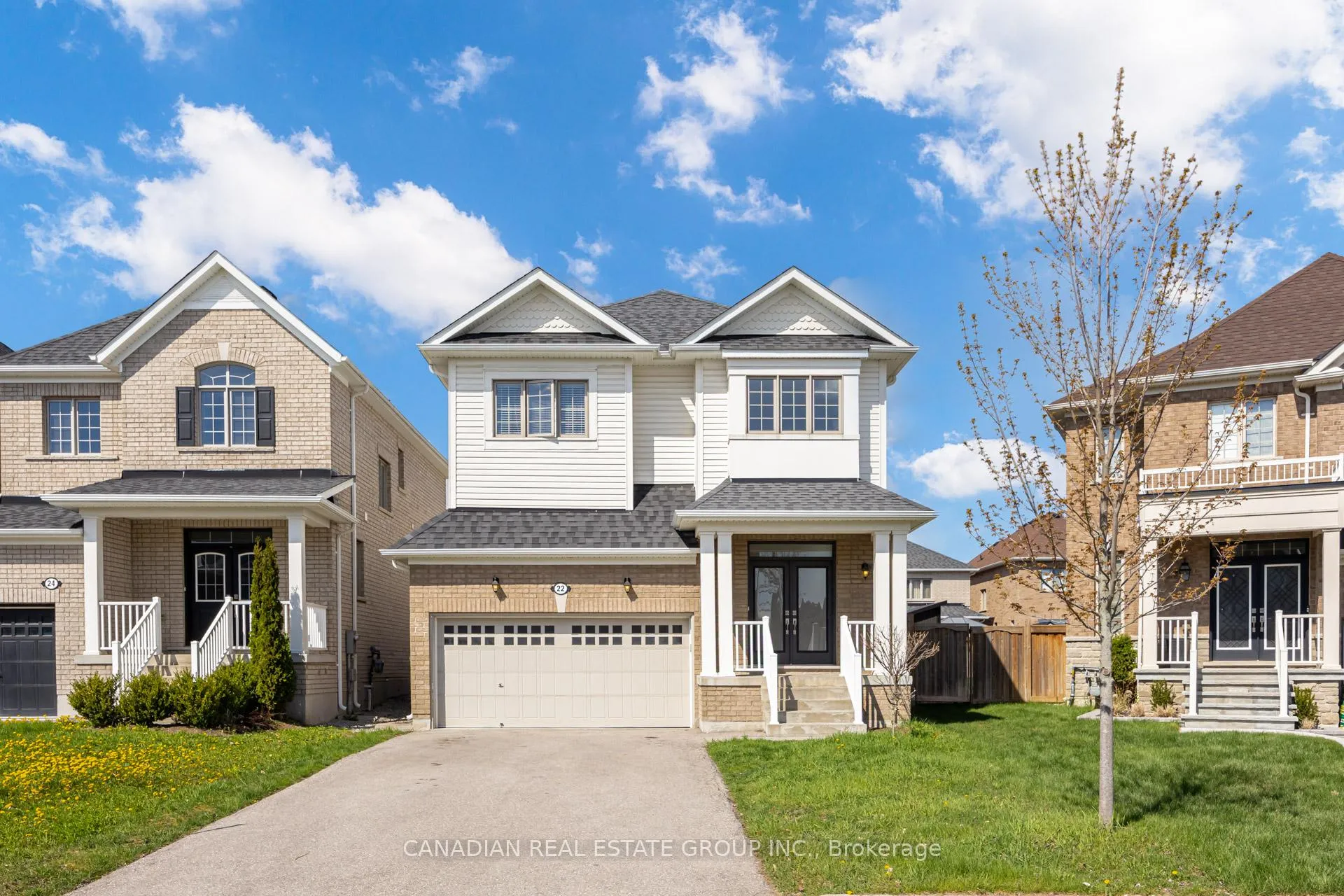 Photo 2 of 22 Schwalm Crescent, New Tecumseth, Tottenham — HOMEH