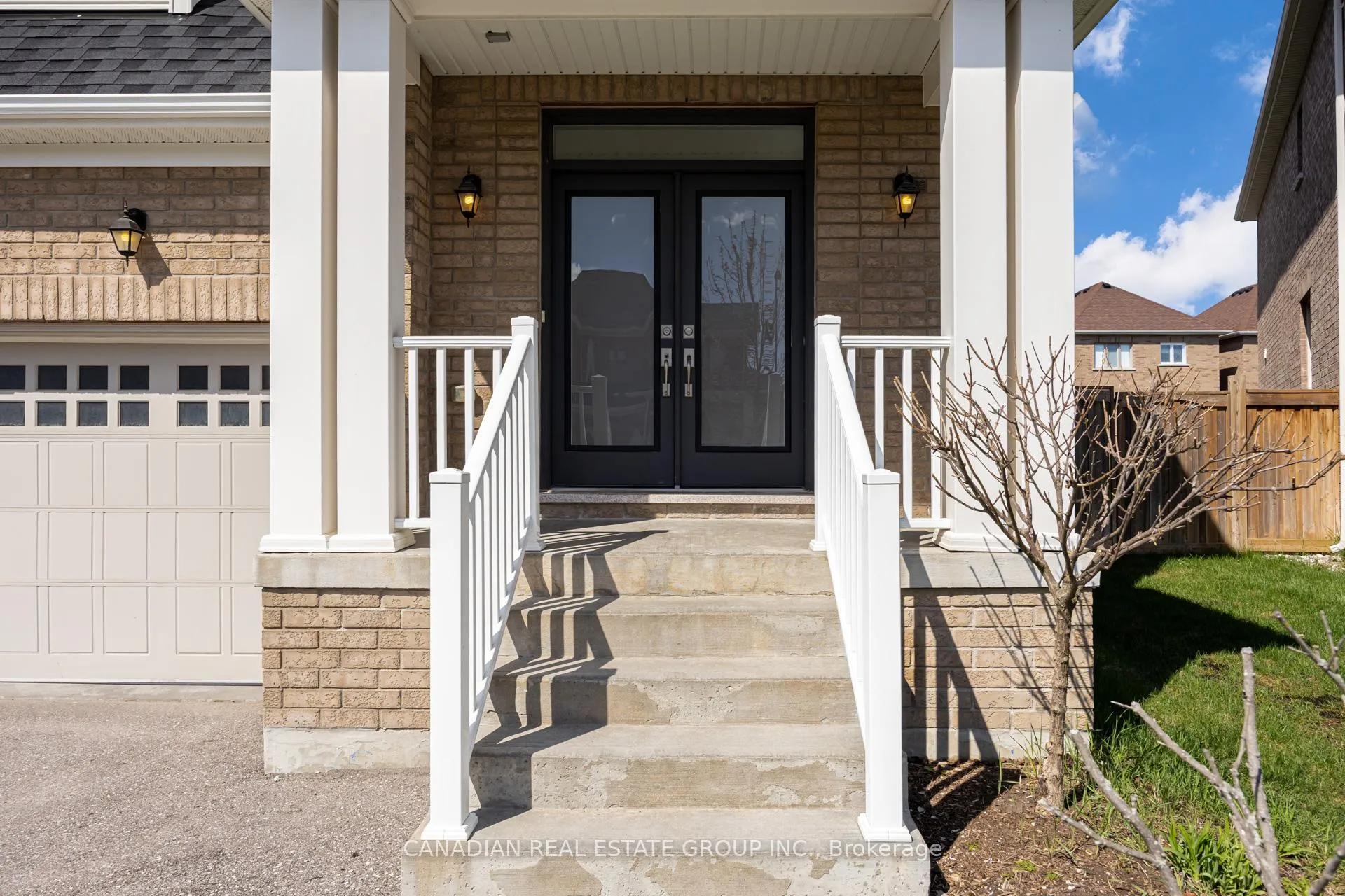 Photo 3 of 22 Schwalm Crescent, New Tecumseth, Tottenham — HOMEH