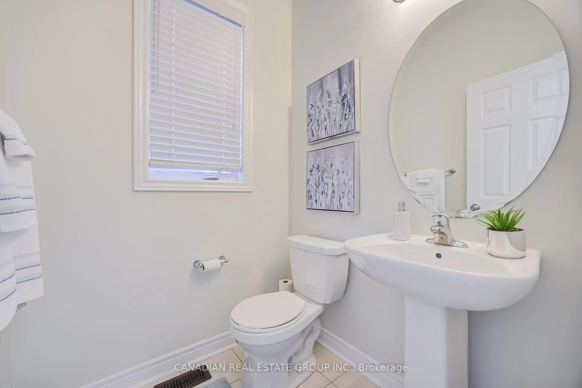 Photo 7 of 22 Schwalm Crescent, New Tecumseth, Tottenham — HOMEH