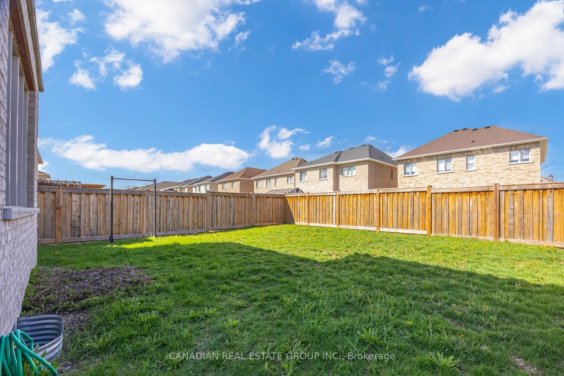 Photo 46 of 22 Schwalm Crescent, New Tecumseth, Tottenham — HOMEH