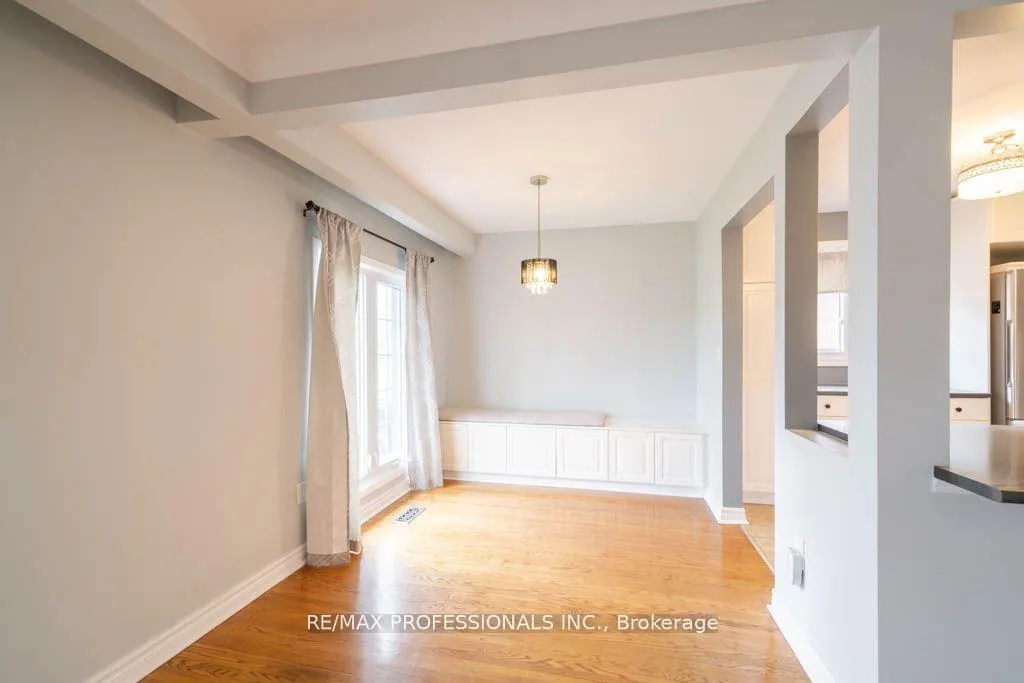 Photo 7 of Unit Upper, 13 Baraniuk Street, St. Catharines, Lakeport — HOMEH