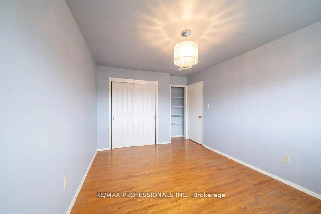 Photo 12 of Unit Upper, 13 Baraniuk Street, St. Catharines, Lakeport — HOMEH
