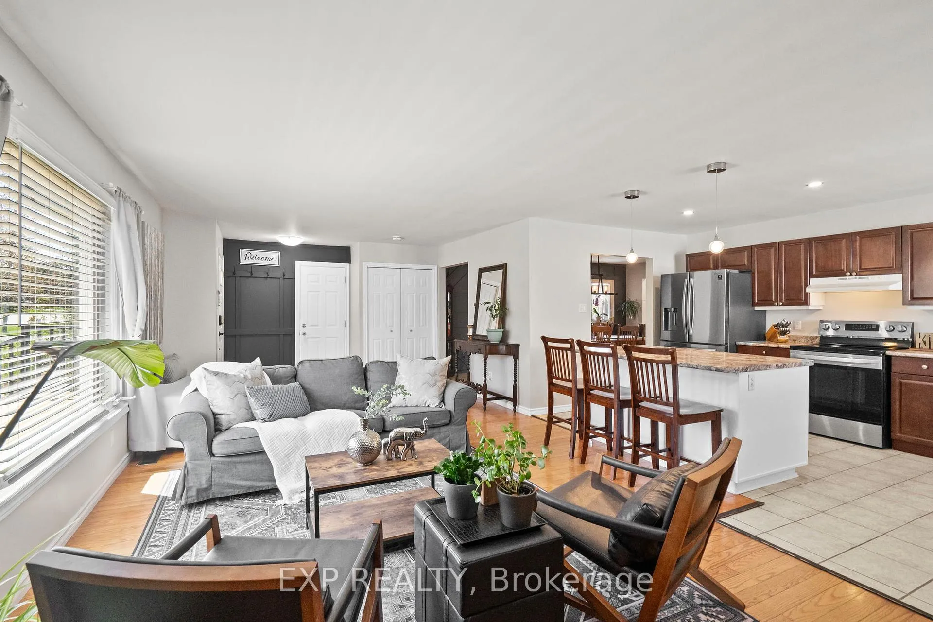 Photo 12 of 386 May Street, Brock, Beaverton — HOMEH