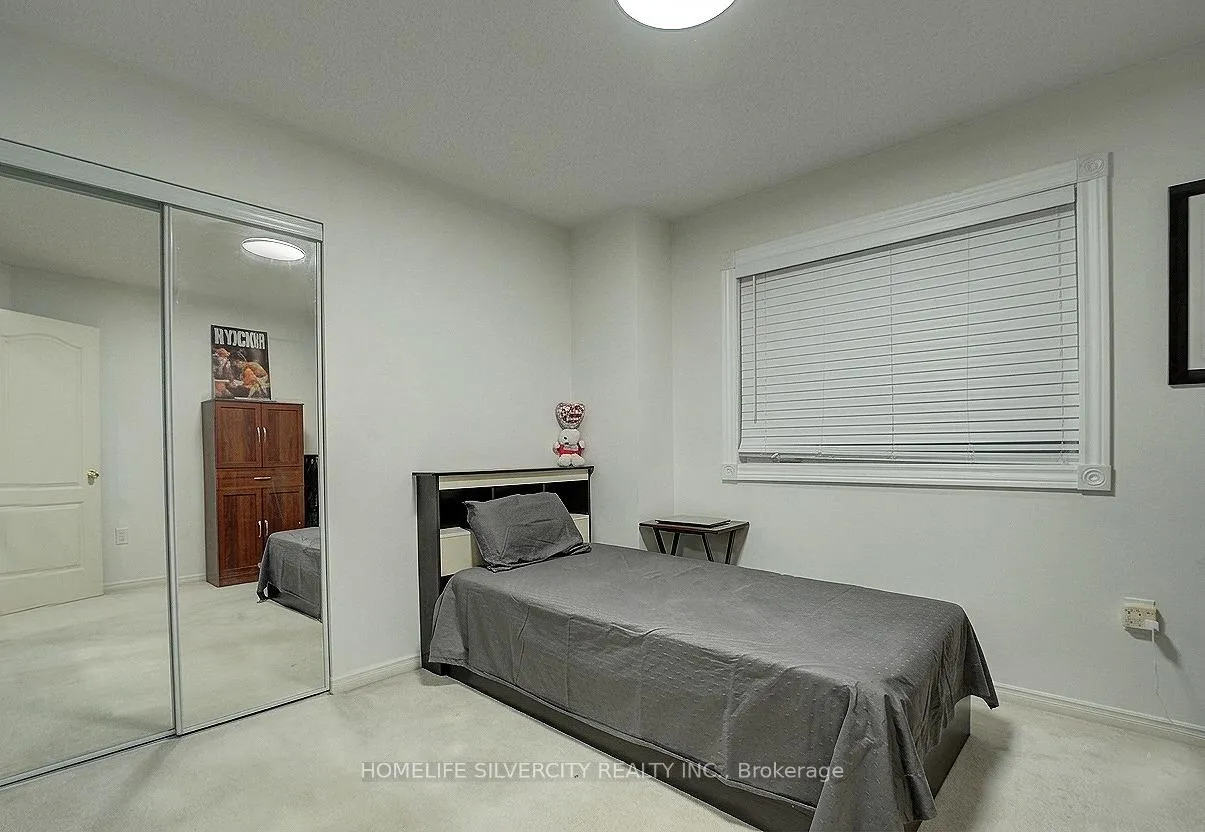 Photo 27 of 11 Rangeland Road, Brampton, Sandringham-Wellington — HOMEH