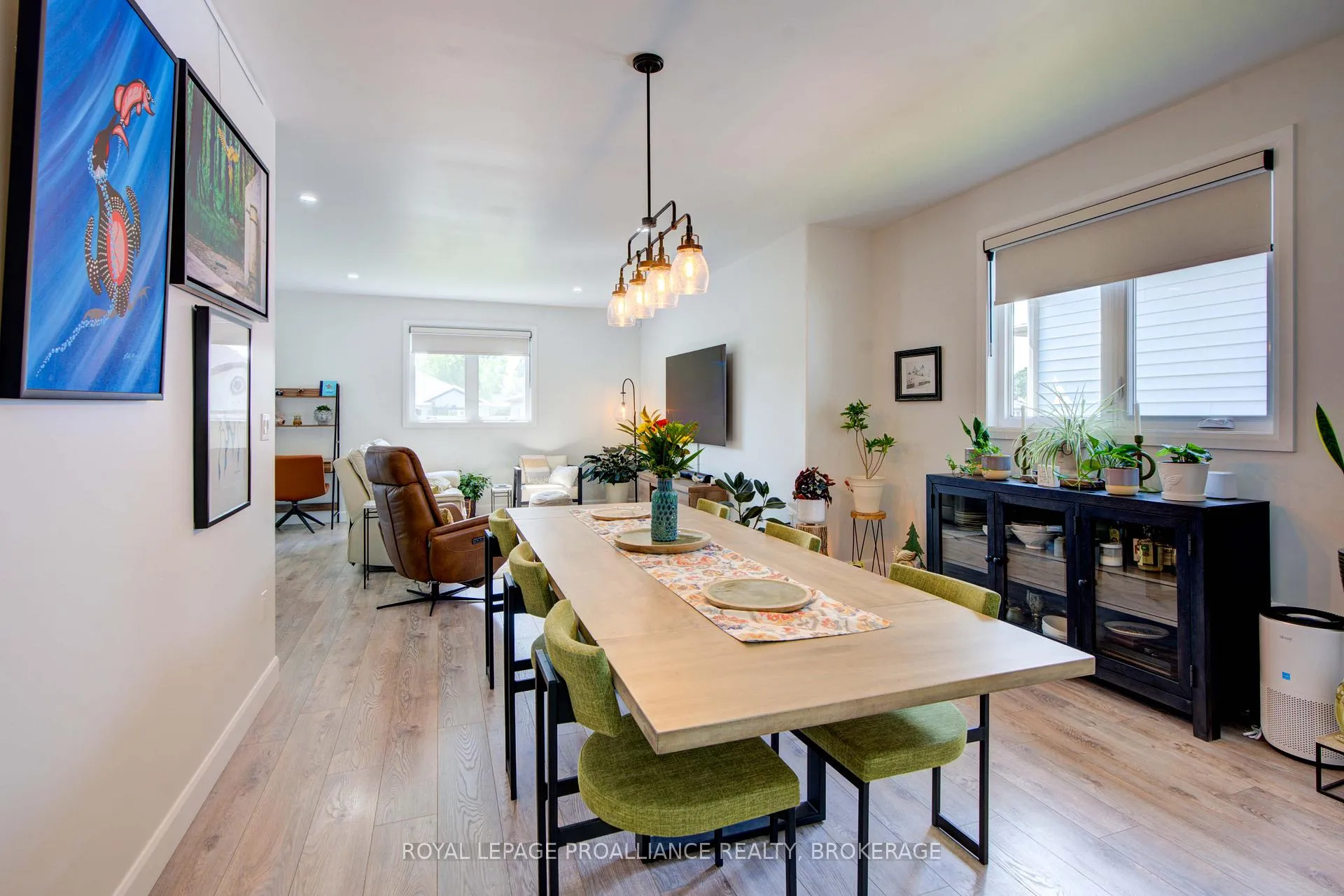 Photo 12 of 125 Maplecroft Court, Gananoque — HOMEH