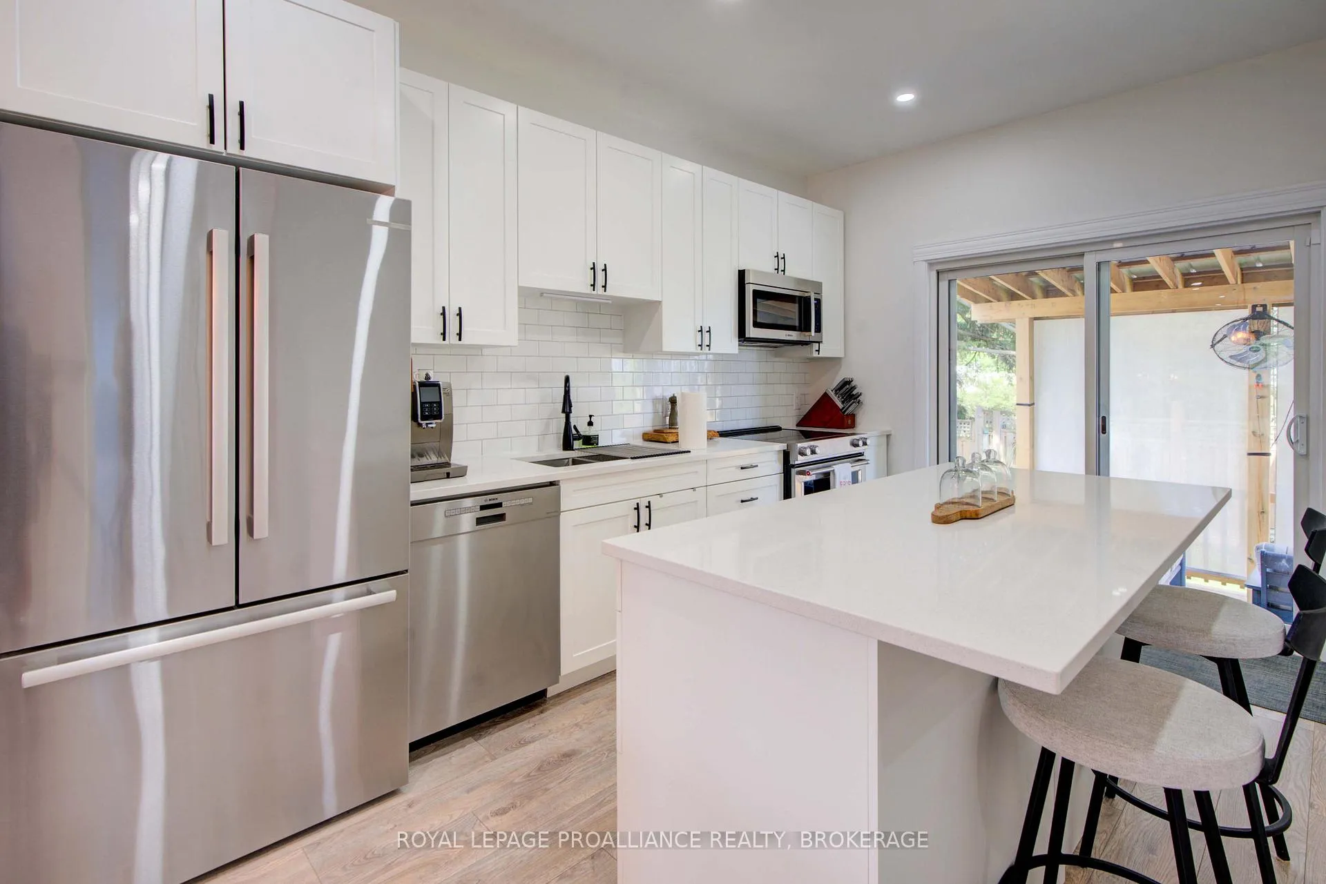 Photo 13 of 125 Maplecroft Court, Gananoque — HOMEH