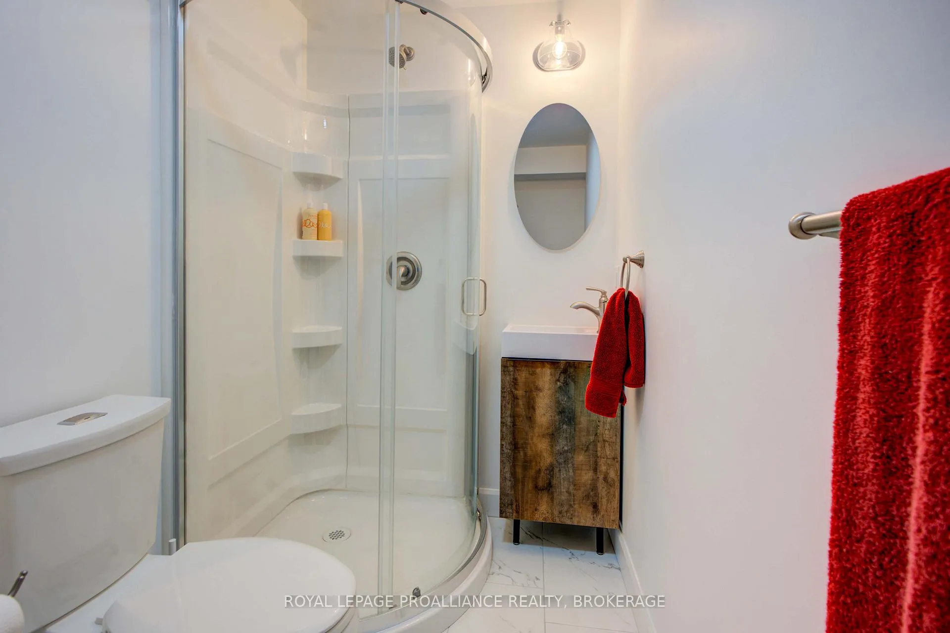 Photo 36 of 125 Maplecroft Court, Gananoque — HOMEH