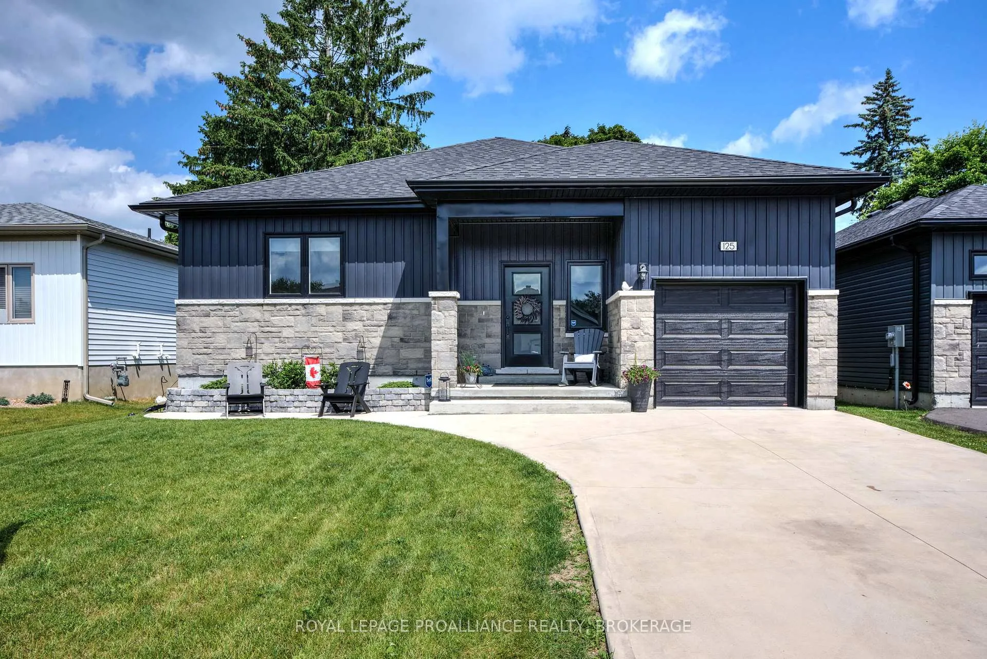 Photo 46 of 125 Maplecroft Court, Gananoque — HOMEH