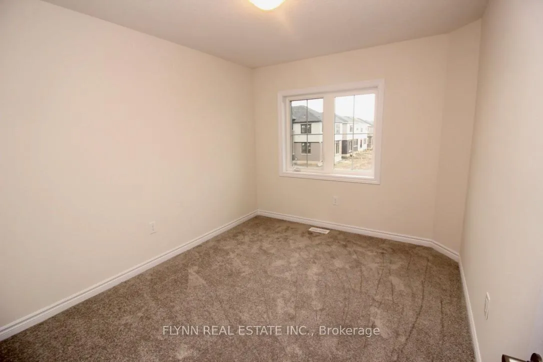 Photo 11 of 272 Explorer Way, Thorold, Rolling Meadows — HOMEH