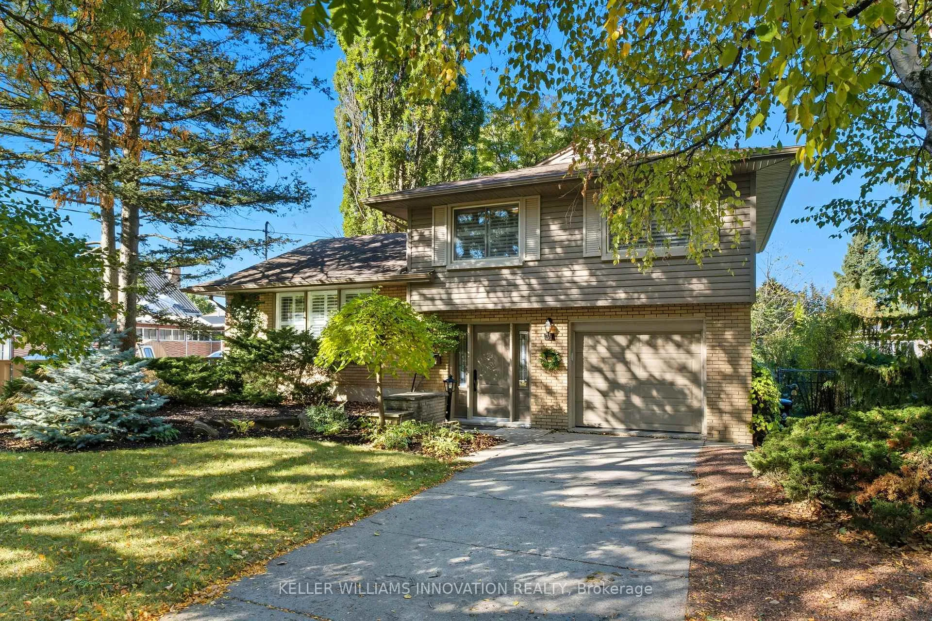 Photo 2 of 37 Kensington Avenue, Kitchener — HOMEH