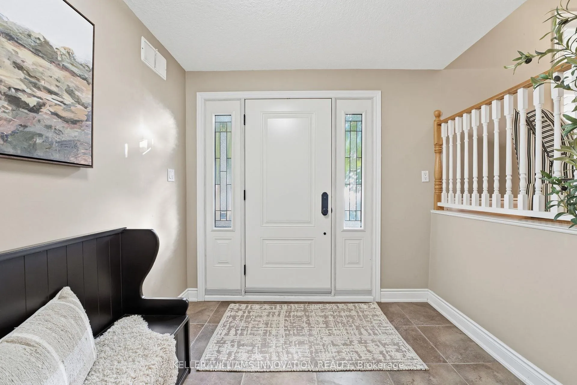 Photo 5 of 37 Kensington Avenue, Kitchener — HOMEH