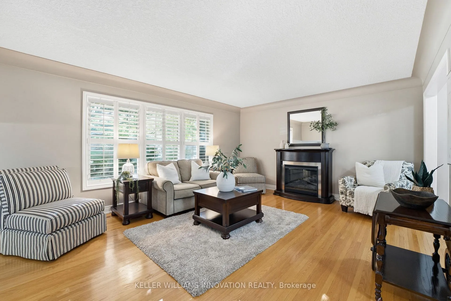 Photo 8 of 37 Kensington Avenue, Kitchener — HOMEH