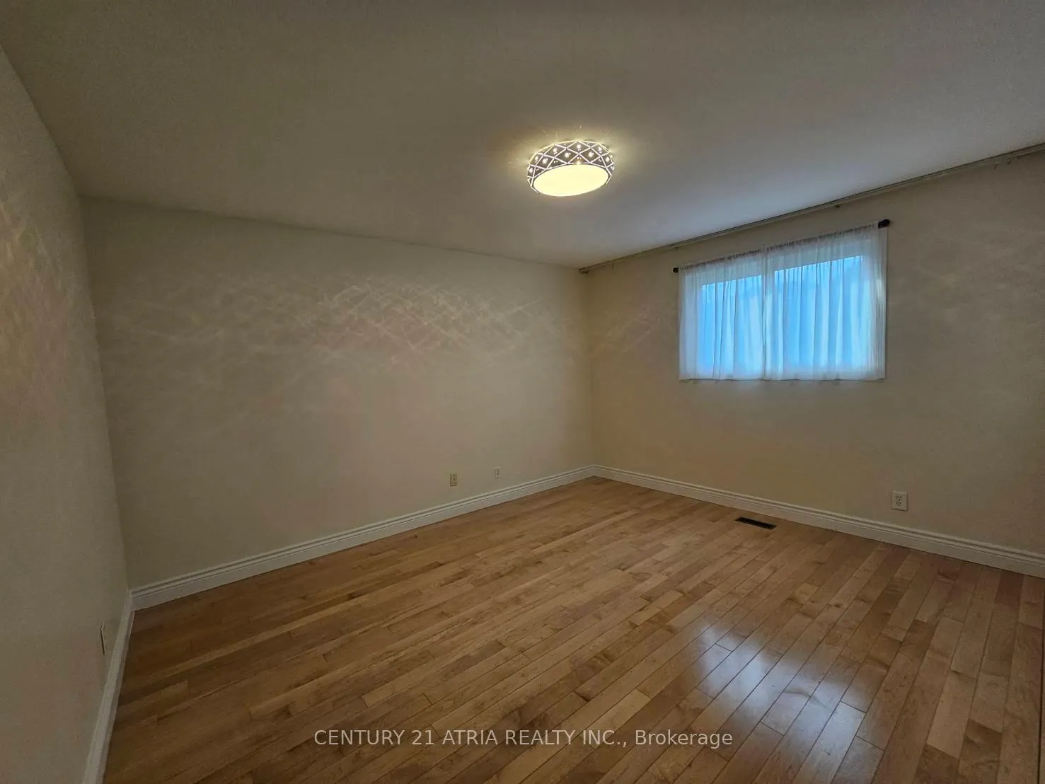 Photo 14 of 10 Kings Inn Trail, Markham, Bayview Fairway-Bayview Country Club Estates — HOMEH