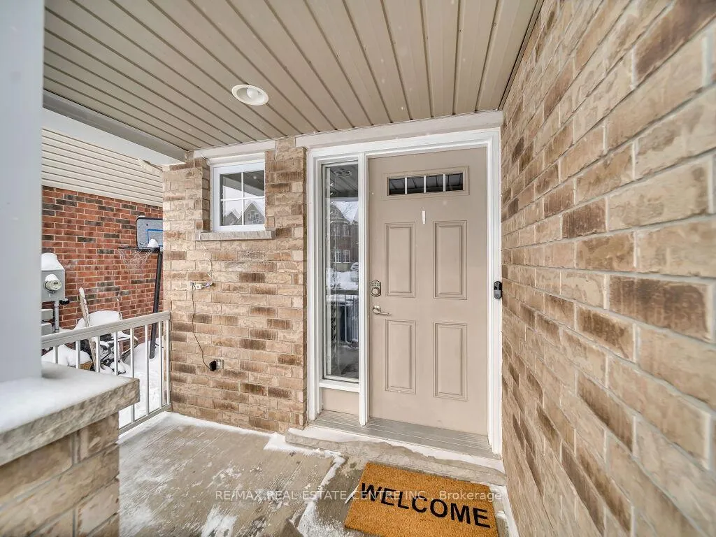 Photo 4 of 29 Amsterdam Crescent, Guelph, Pineridge/Westminster Woods — HOMEH