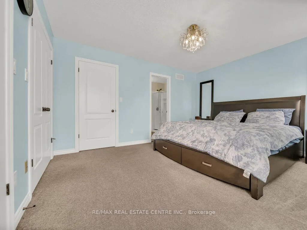 Photo 20 of 29 Amsterdam Crescent, Guelph, Pineridge/Westminster Woods — HOMEH