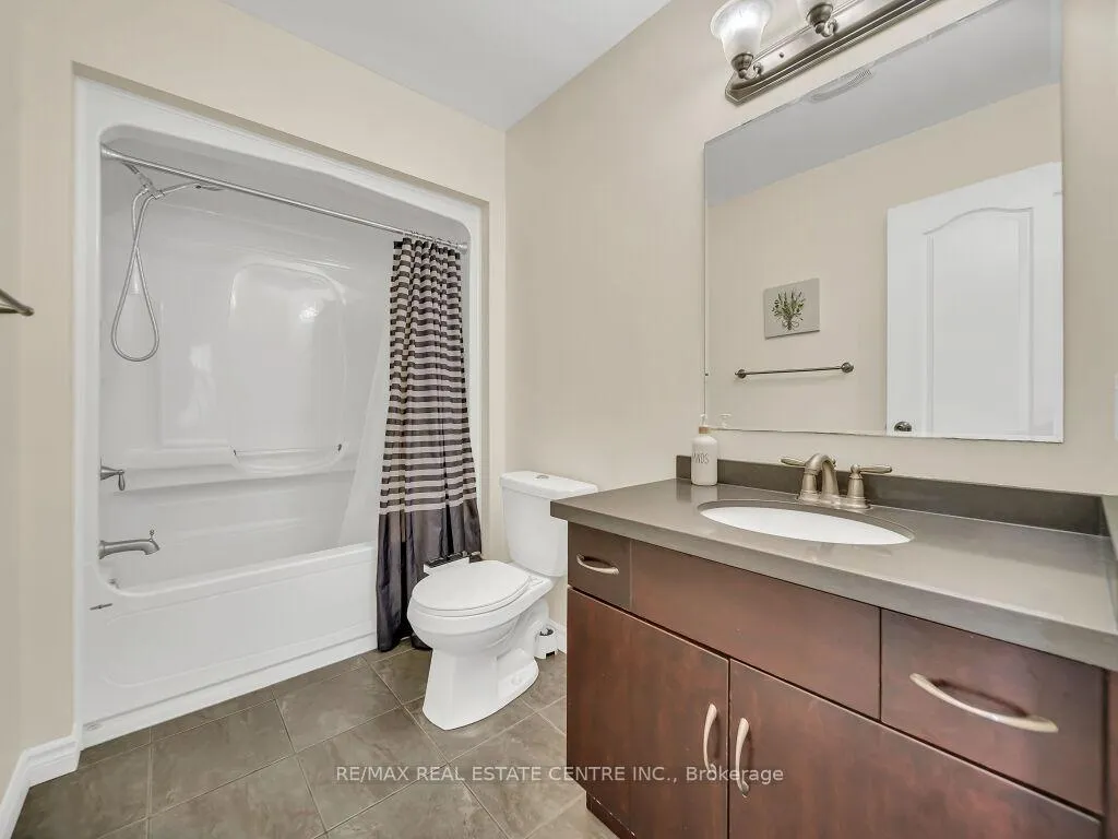 Photo 26 of 29 Amsterdam Crescent, Guelph, Pineridge/Westminster Woods — HOMEH