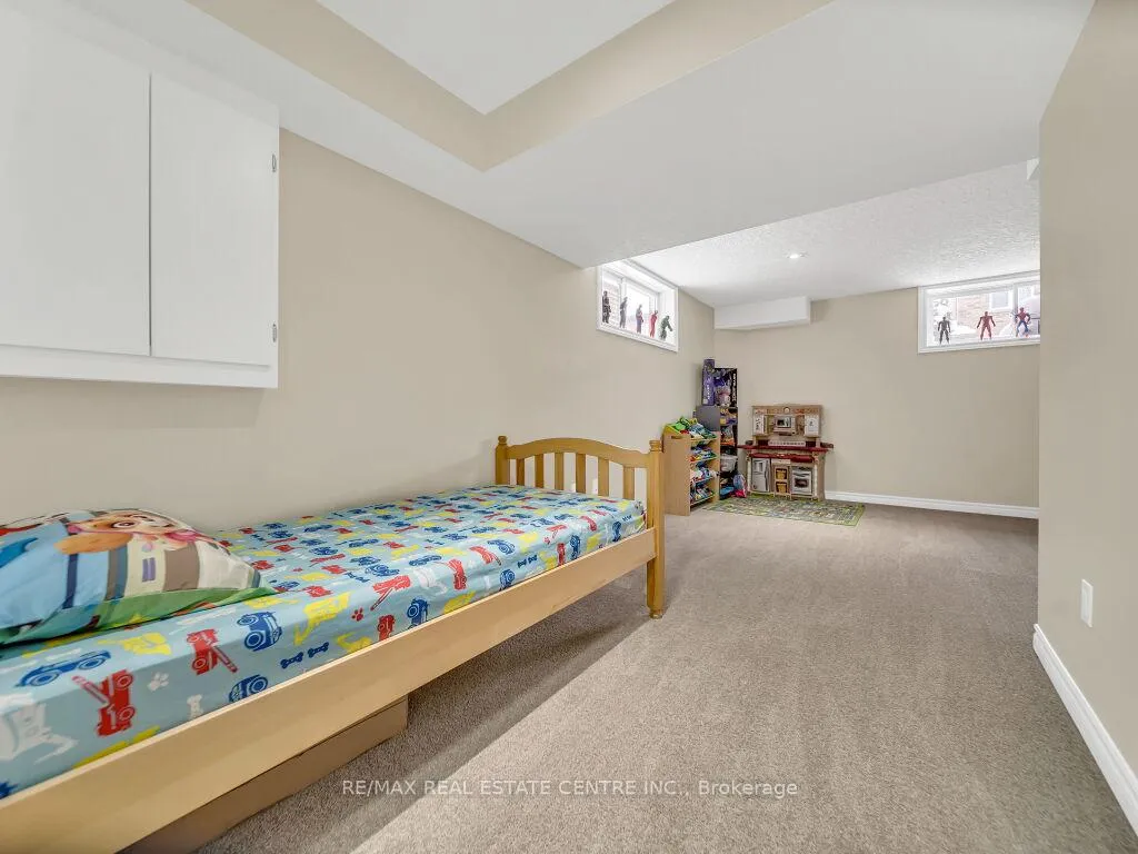Photo 29 of 29 Amsterdam Crescent, Guelph, Pineridge/Westminster Woods — HOMEH