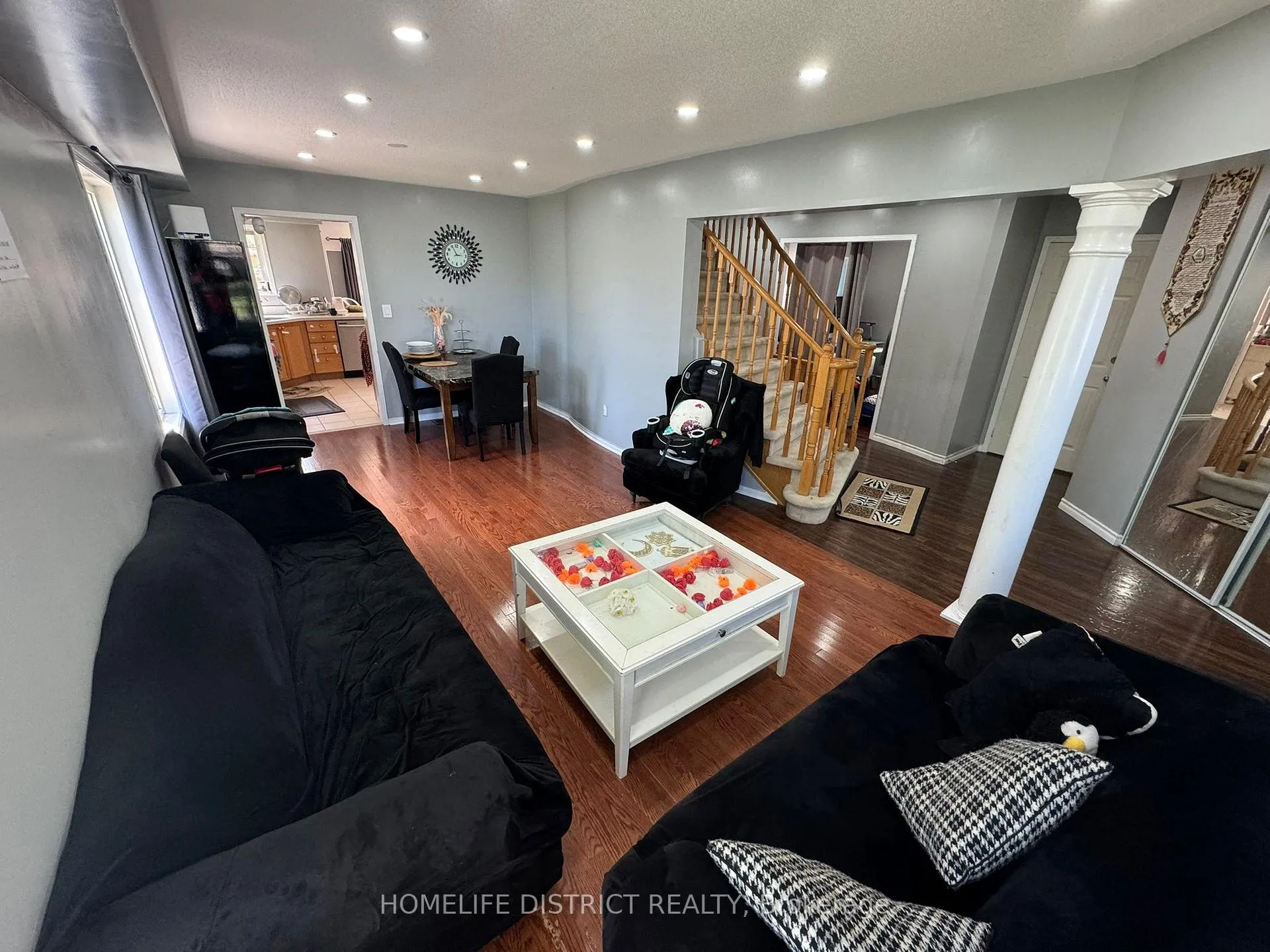 Photo 63 of 1100 Ashgrove Crescent, Oshawa, Pinecrest — HOMEH