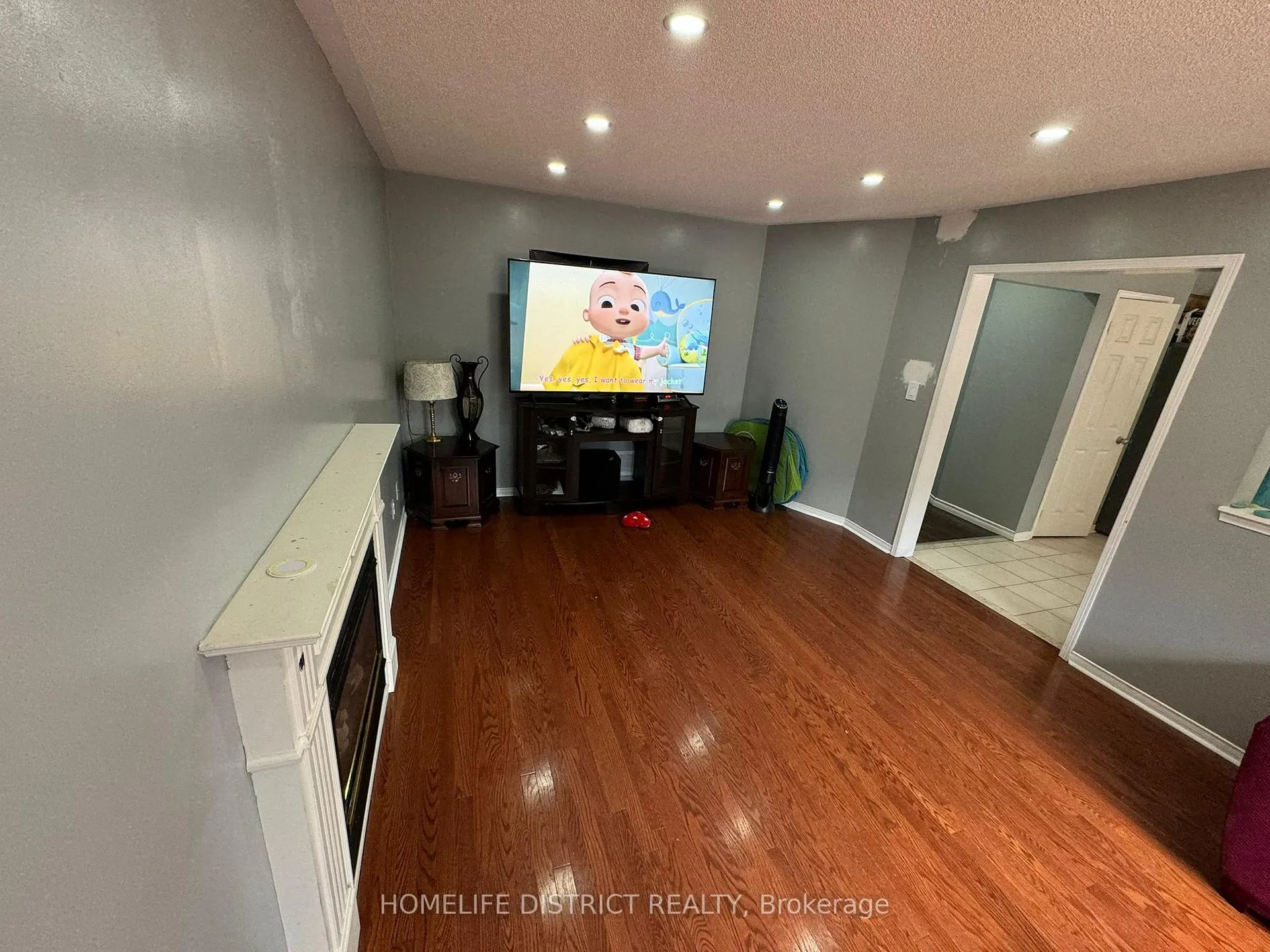 Photo 73 of 1100 Ashgrove Crescent, Oshawa, Pinecrest — HOMEH