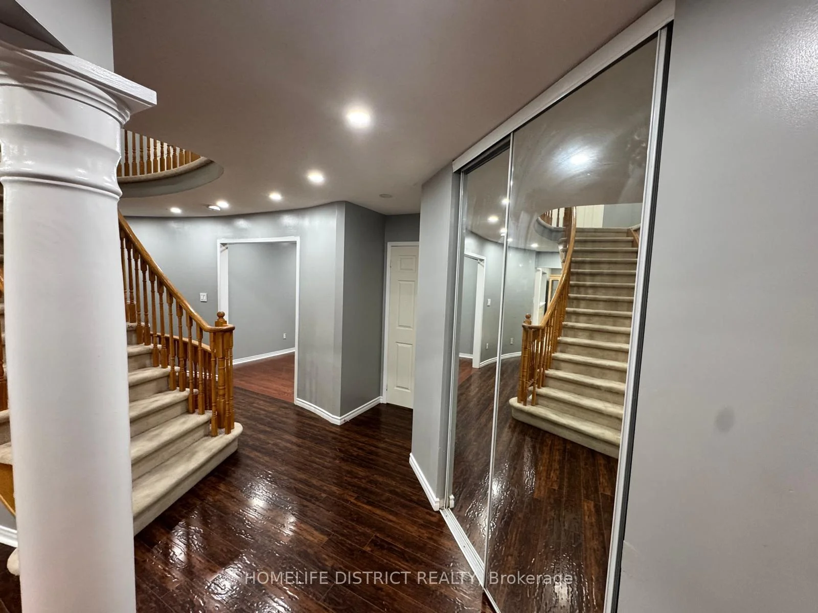Photo 6 of 1100 Ashgrove Crescent, Oshawa, Pinecrest — HOMEH