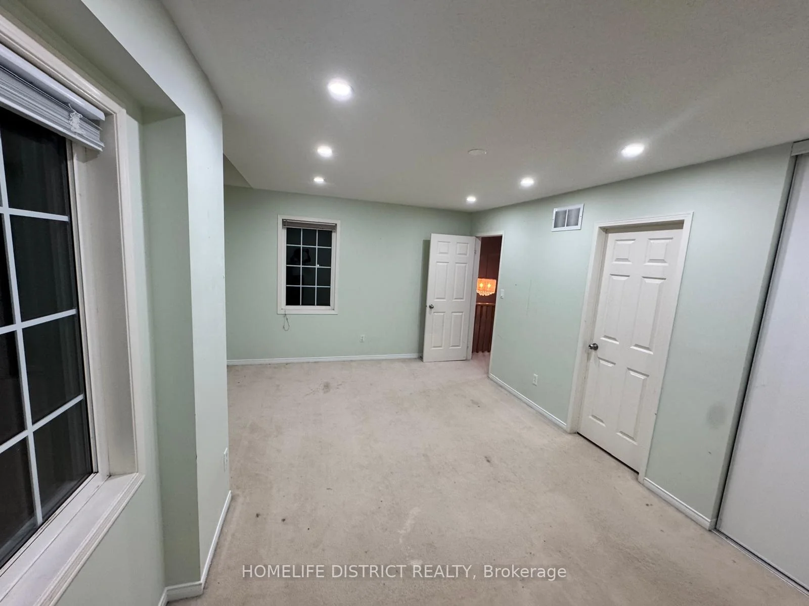 Photo 41 of 1100 Ashgrove Crescent, Oshawa, Pinecrest — HOMEH