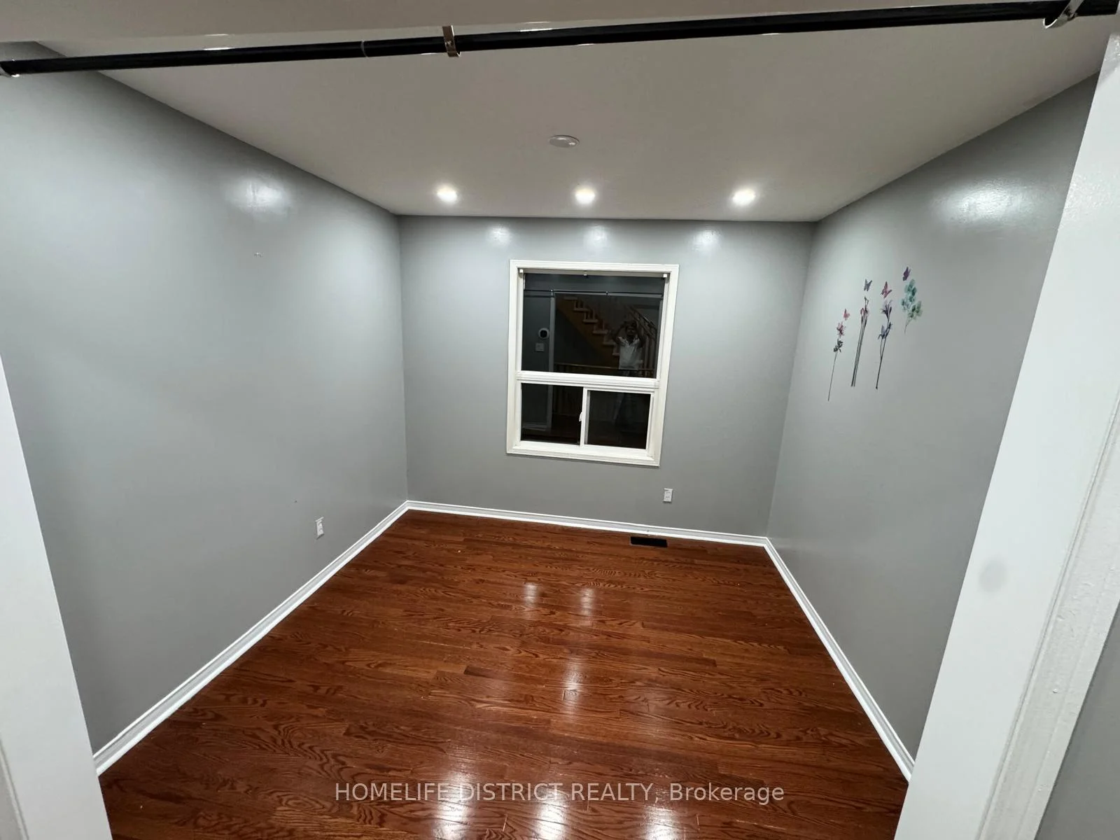 Photo 44 of 1100 Ashgrove Crescent, Oshawa, Pinecrest — HOMEH