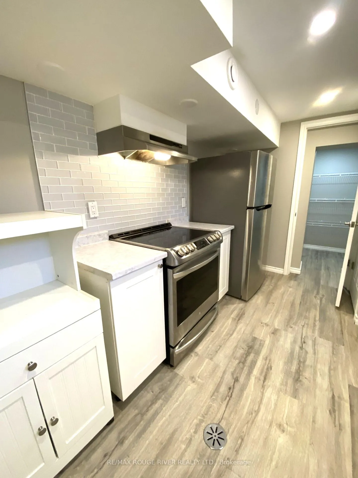 Photo 10 of 457 B Marion Street, Cobourg — HOMEH