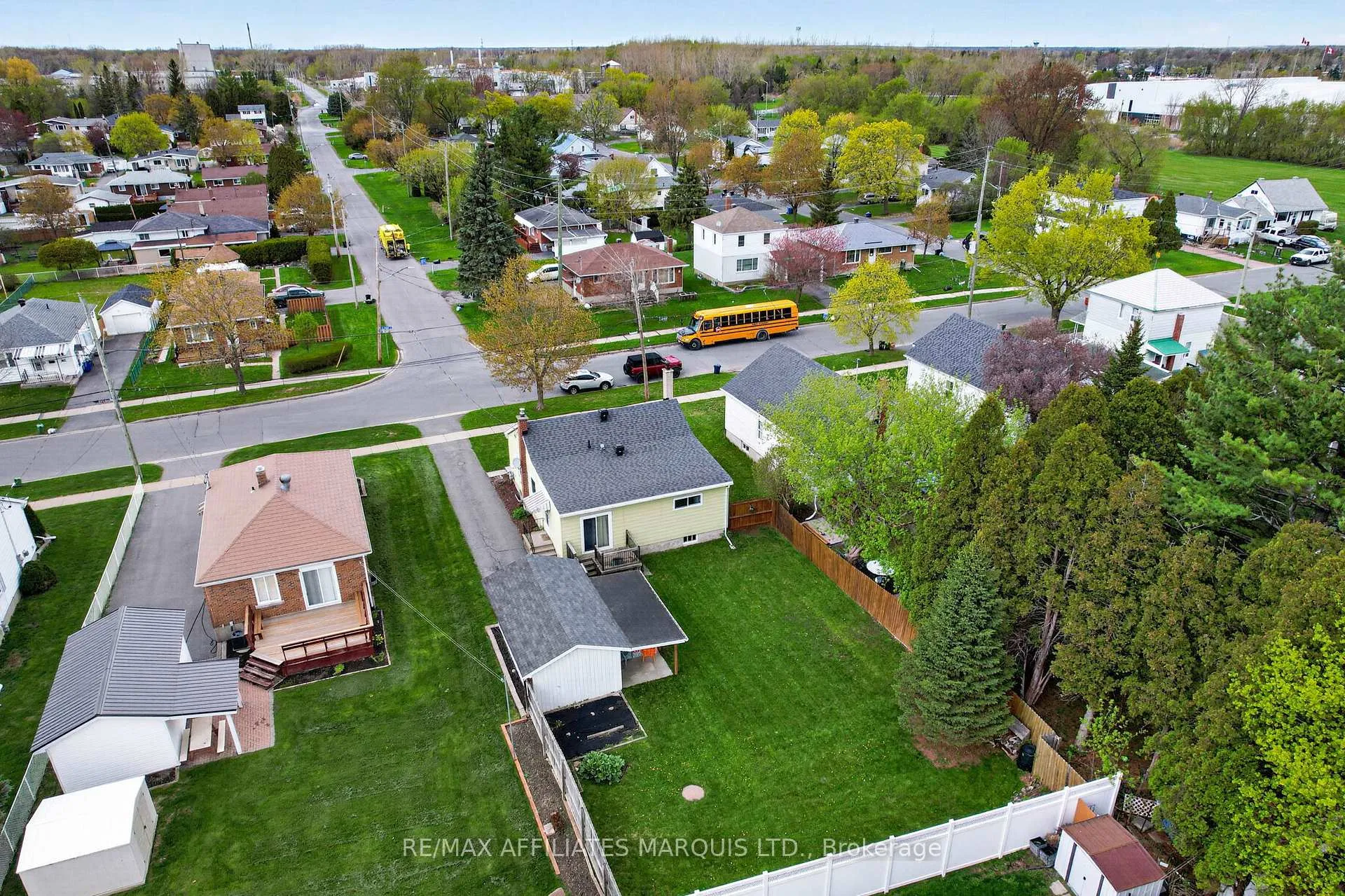 Photo 29 of 910 Leonard Avenue, Cornwall — HOMEH