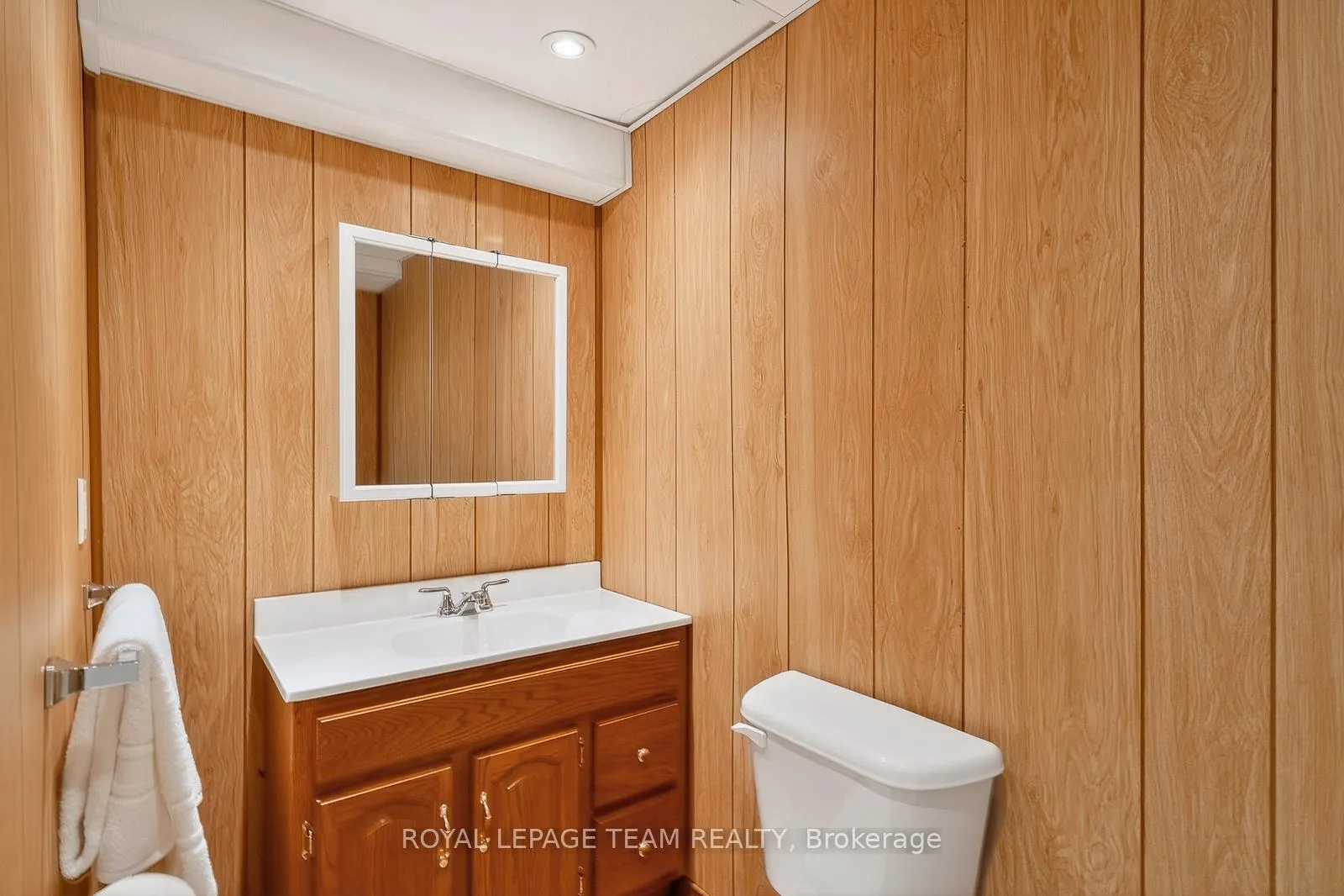 Photo 21 of 264 Ste Anne Avenue, Ottawa, Vanier — HOMEH