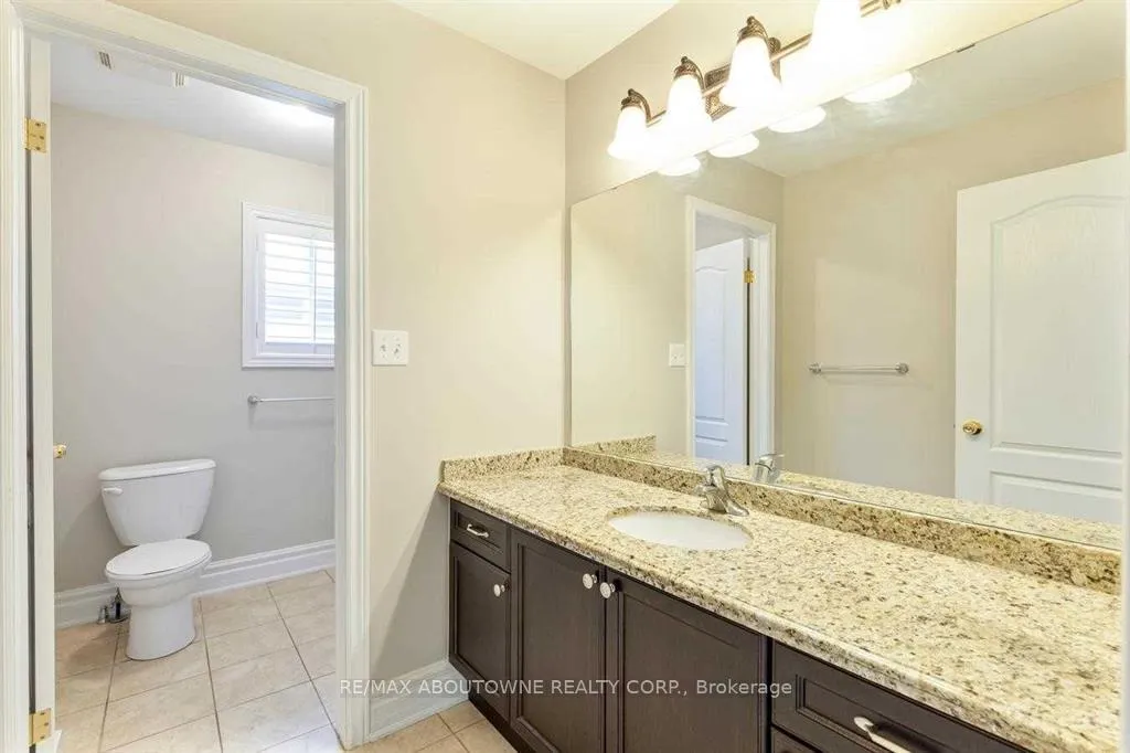 Photo 17 of 2500 Millstone Drive, Oakville, Westmount — HOMEH