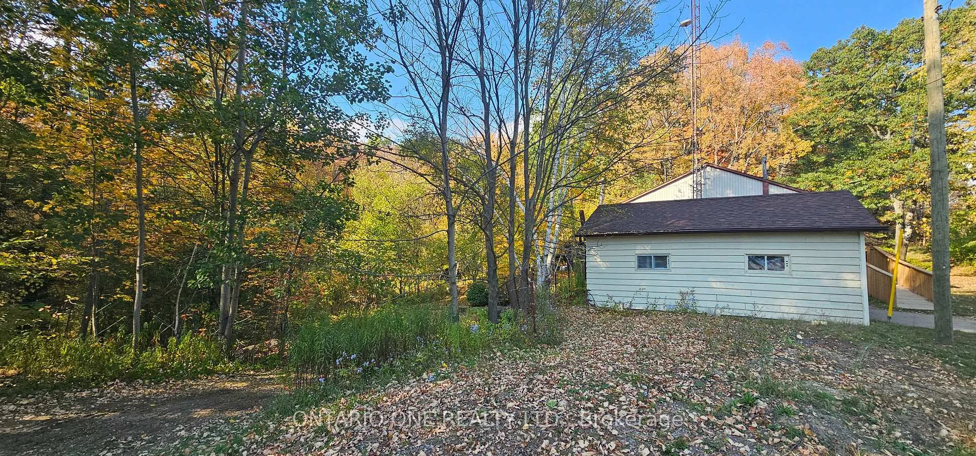 Photo 5 of 1479 11 Highway S, Gravenhurst, Morrison — HOMEH