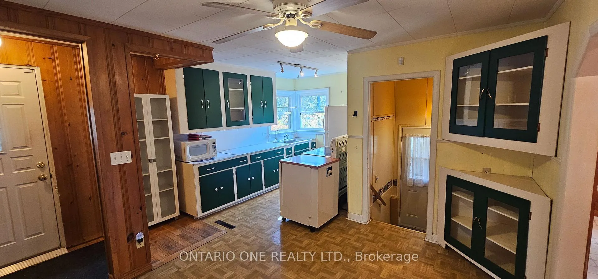 Photo 7 of 1479 11 Highway S, Gravenhurst, Morrison — HOMEH