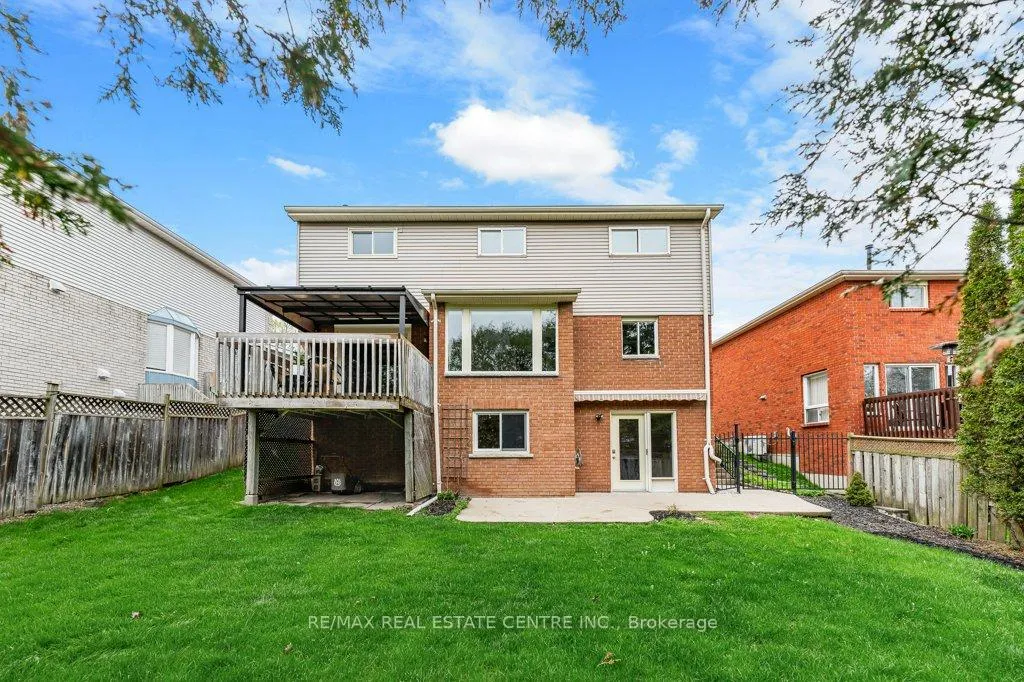 Photo 42 of 40 Old Maple Lane, Kitchener — HOMEH