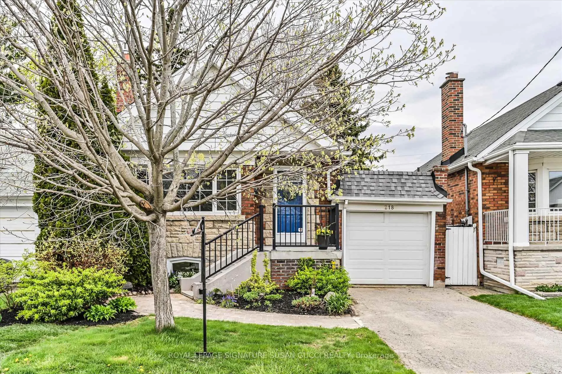 Photo 1 of 218 Glenwood Crescent, Toronto, O'Connor-Parkview — HOMEH