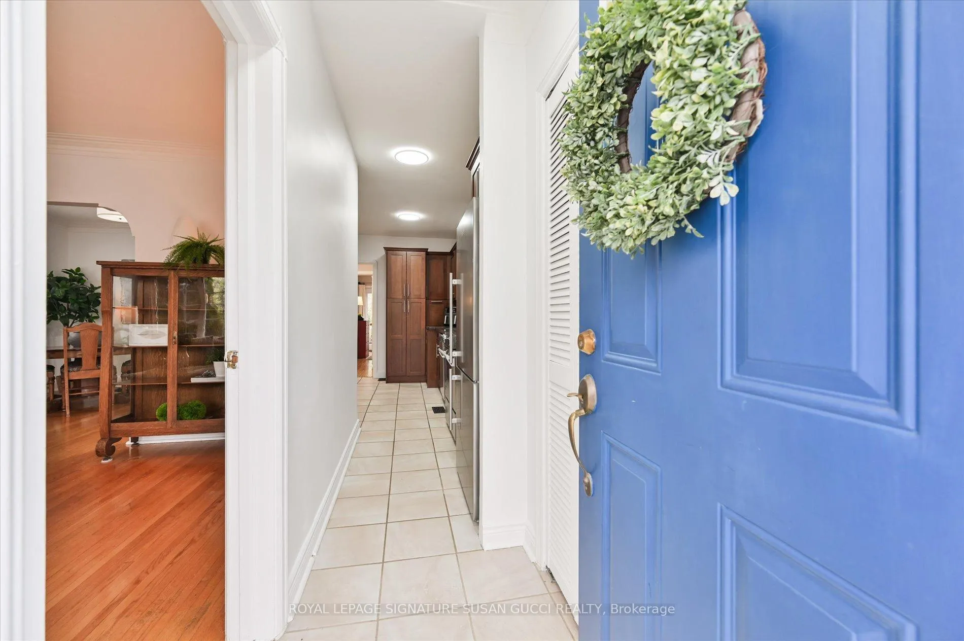 Photo 4 of 218 Glenwood Crescent, Toronto, O'Connor-Parkview — HOMEH