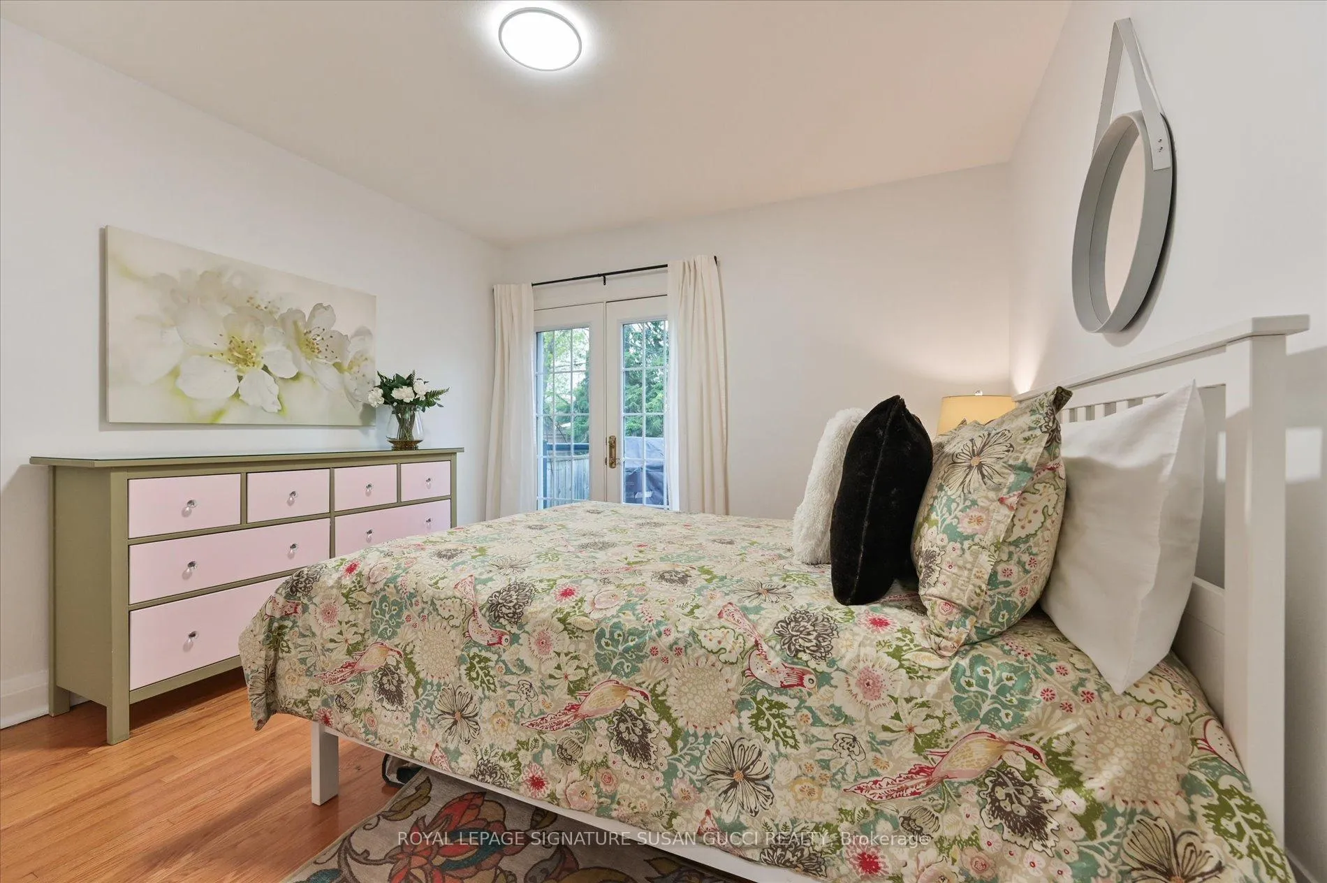 Photo 12 of 218 Glenwood Crescent, Toronto, O'Connor-Parkview — HOMEH