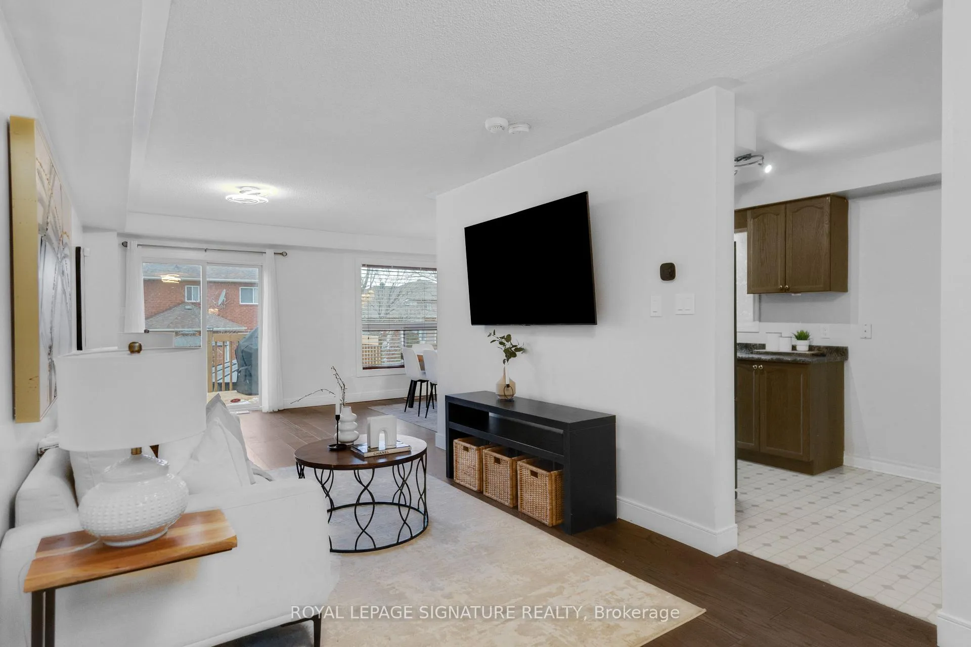 Photo 7 of 37 Wrendale Crescent, Georgina, Keswick South — HOMEH