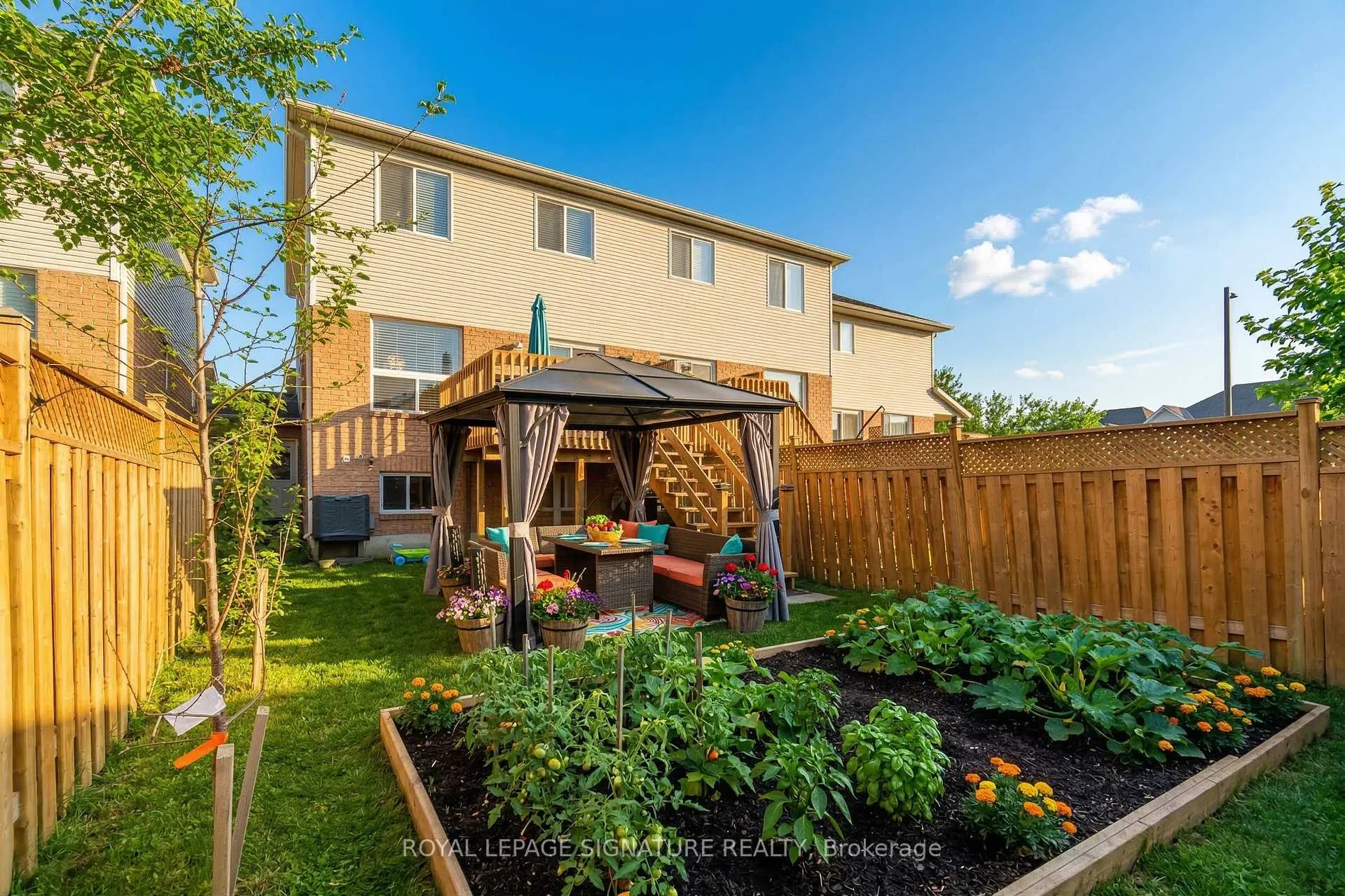 Photo 34 of 37 Wrendale Crescent, Georgina, Keswick South — HOMEH