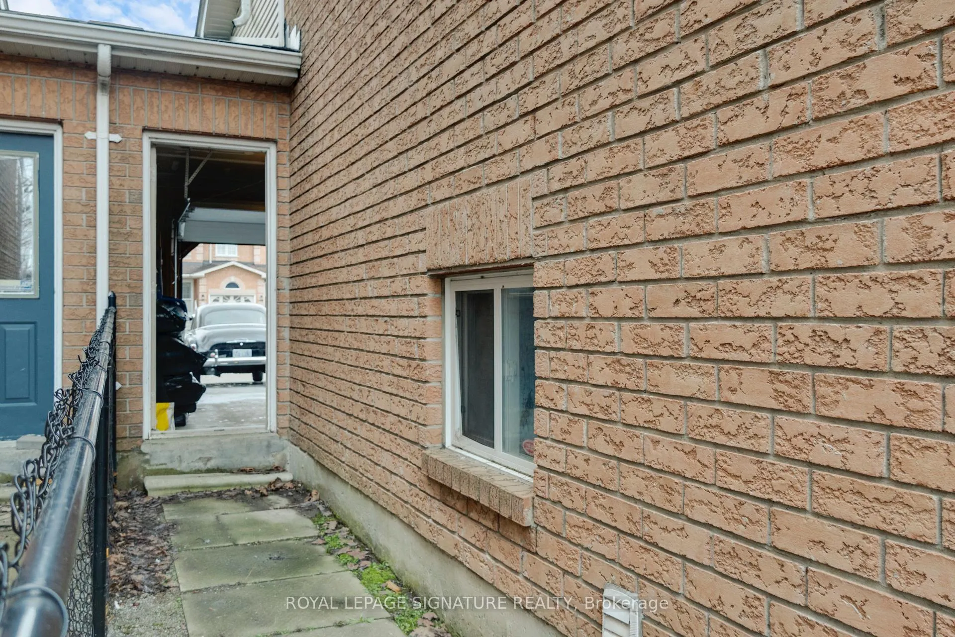 Photo 37 of 37 Wrendale Crescent, Georgina, Keswick South — HOMEH