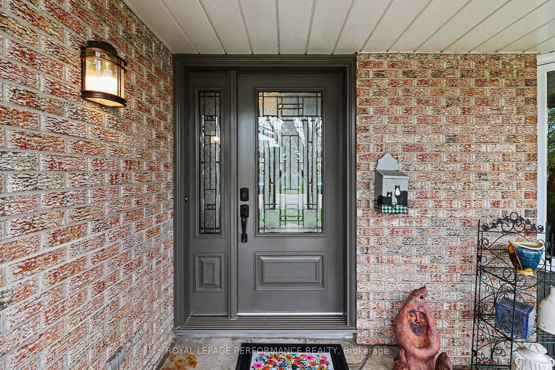 Photo 4 of 1150 Sauterne Park, Ottawa, Convent Glen — HOMEH